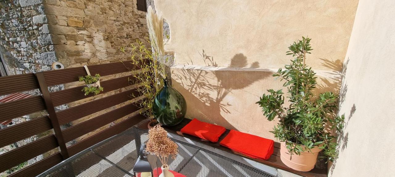 Jasmina Apartment Hum Exterior photo
